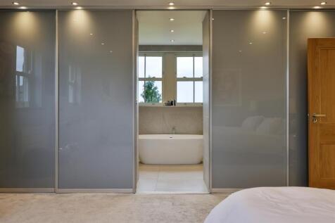 MASTER ENSUITE VIEW