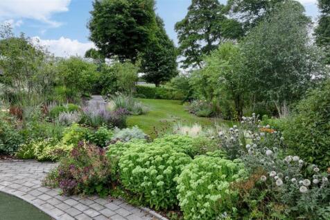 GARDEN TWO