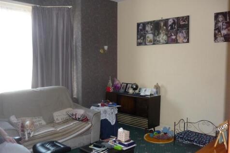 Living Room.JPG