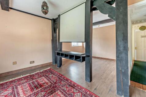 8661611-interior23-800.jpg