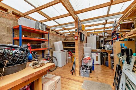 8661212-interior01-800.jpg