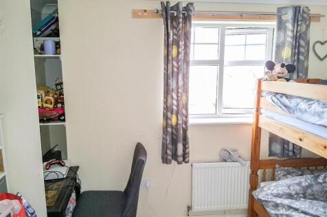 30-08-2025__09-37-38_Bedroom_4__1_.tyE1h.jpg