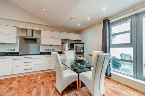 8663207-interior04-800.jpg