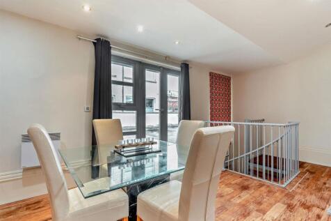 8663207-interior06-800.jpg