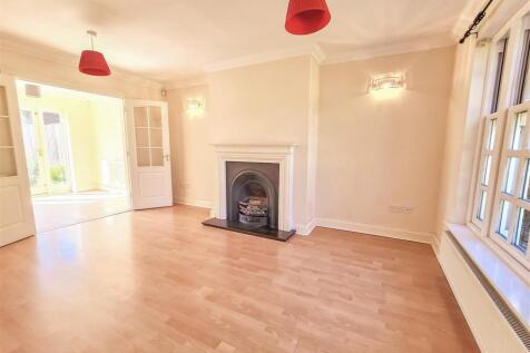09-09-2025__17-36-56_4_Garrod___lounge__.p9yRS.jpg