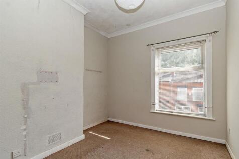 8663378-interior02-800.jpg