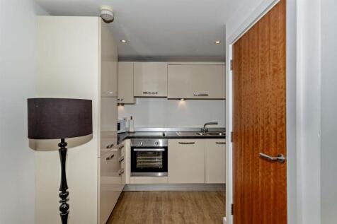 8663969-interior14-800.jpg