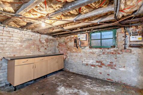 8664442-interior15-800.jpg