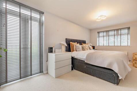 8666487-interior06-800.jpg