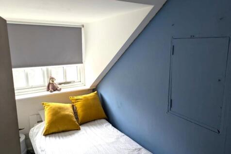 WhatsApp Image 2025-11-07 at 13.24.34_e0ae285c.jpg