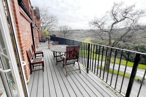 Balcony.JPG