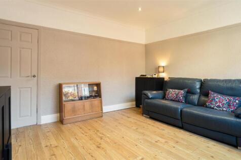 106CobdenViewRd-15.jpg