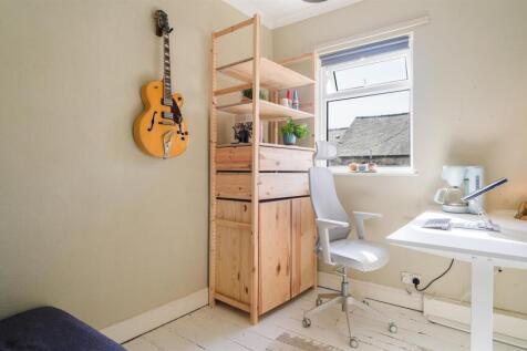 21ChurchillRd-26.jpg