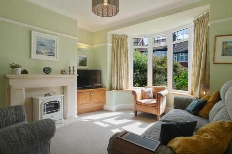40LydgateHallCres-09.jpg