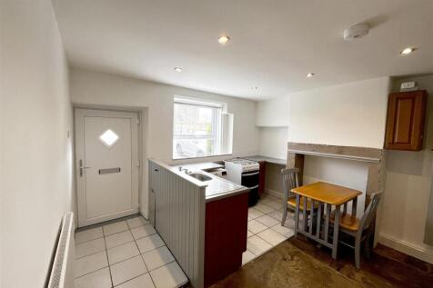 Kitchen1.JPG
