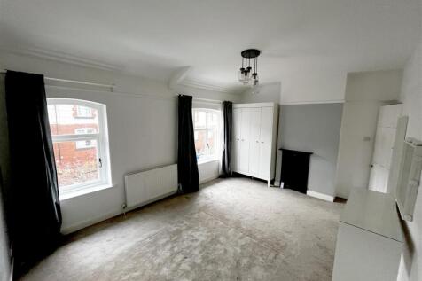 Bedroom1a.JPG