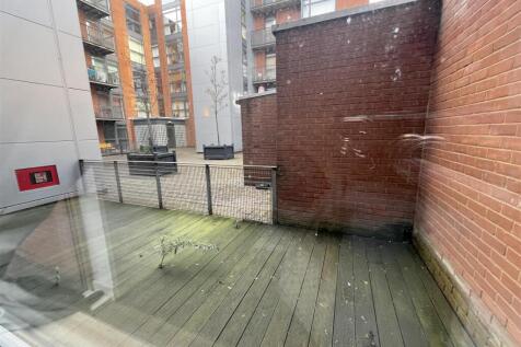 Balcony.JPG