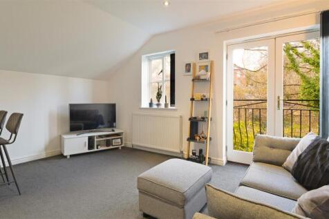 18GloucesterCres-10.jpg