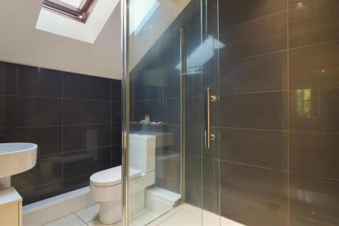 18GloucesterCres-16.jpg
