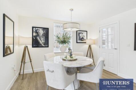 Kitchen/Family Dining