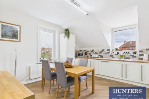 Kitchen / Dining
