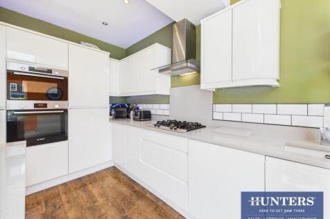 Kitchen / Dining / Living Area
