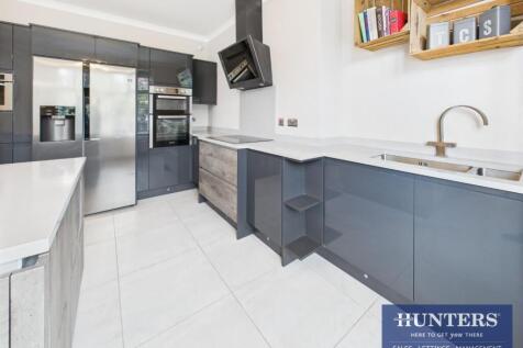 Kitchen / Living Room