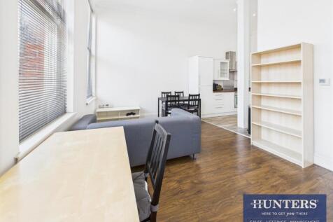 Kitchen / Living Area