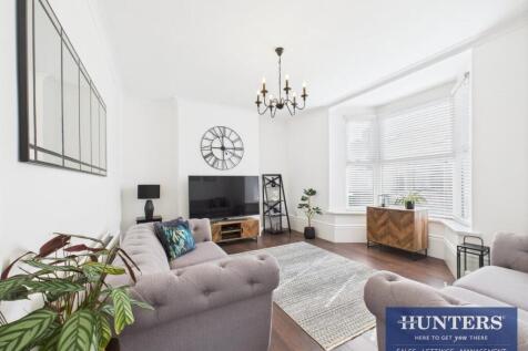 Living Room/Bedroom 3