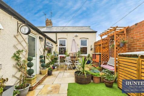 Rear Courtyard
