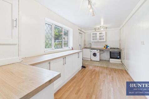 Kitchen/Utility Room