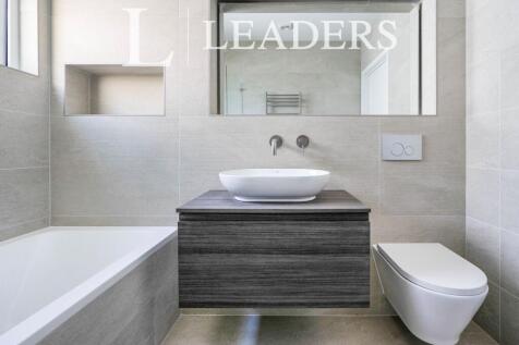Main bathroom