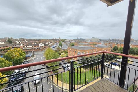 Property Image 4