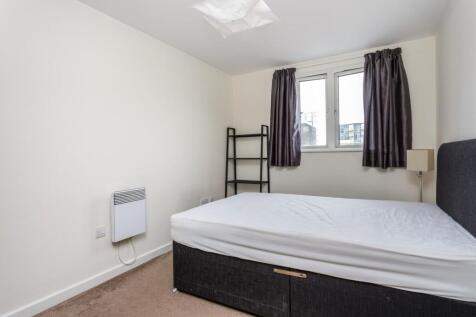 Master Bedroom Photo 2