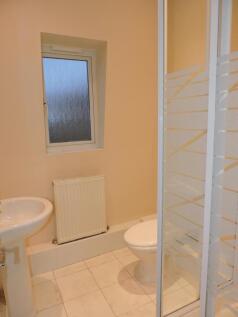 En-suite to the master bedroom