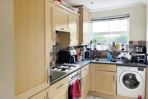 c7a332c8-Kitchen