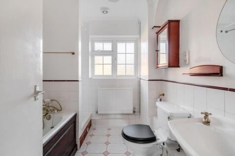 1377067-5-691eebe...