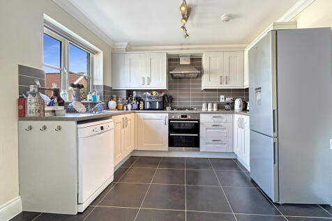 b2b95175d2771d50b526e9436d2bb4c43d5dd46b