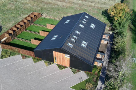 100dronesing005520251006111439dan