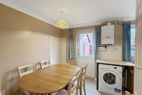 4f7cd385886a0634d4acb81391af5f910bfc4264