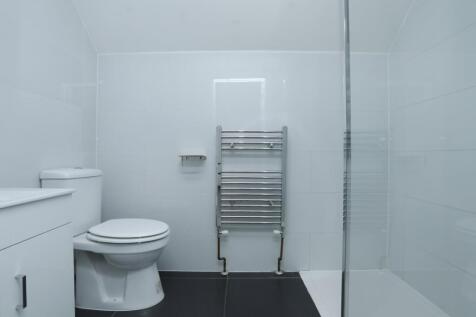 Room 6 - E/S