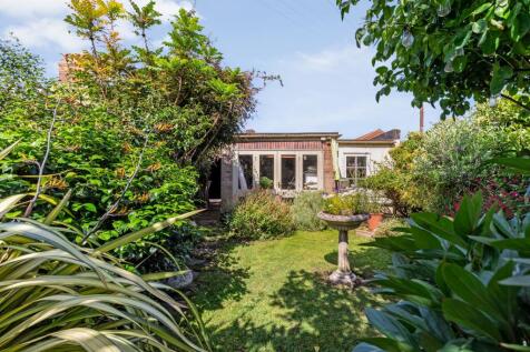 Property Image 28