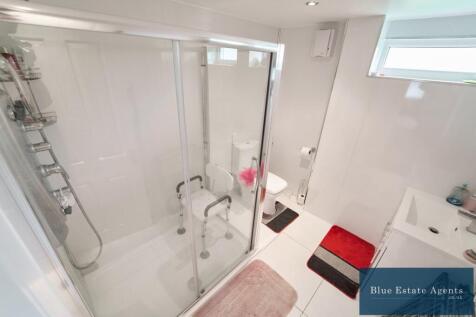 Shower Suite