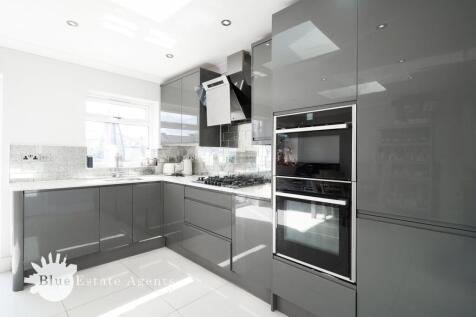 Kitchen &amp; Diner