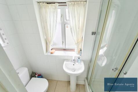 Ground Floor Shower Suite
