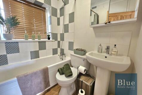 Bathroom Suite 