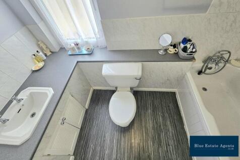 Bathroom Suite