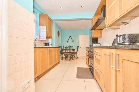 Extended Kitchen And Diner