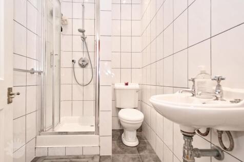 Ground Floor Shower Suite