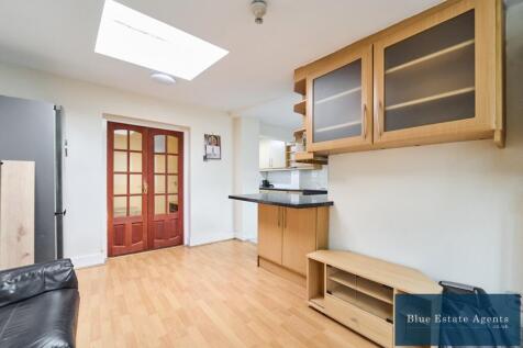 Open Plan Kitchen And Lounge